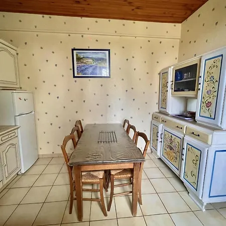 펜션 Saint-aubin-le-monial, 2 Pieces, 2 Personnes - Fr-1-489-489 *
