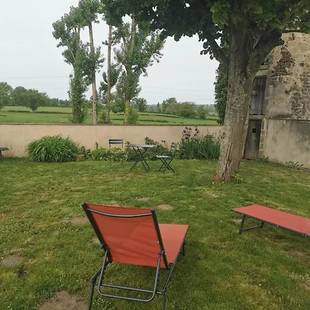 Saint-aubin-le-monial, 2 Pieces, 2 Personnes - Fr-1-489-489 Saint-Aubin-le-Monial